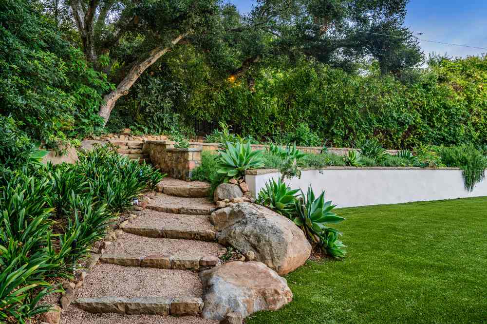 Build a Retaining Wall